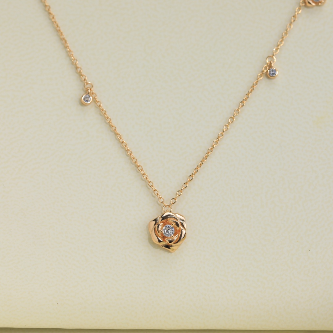Piaget Rose Necklace - PerfectKickZ