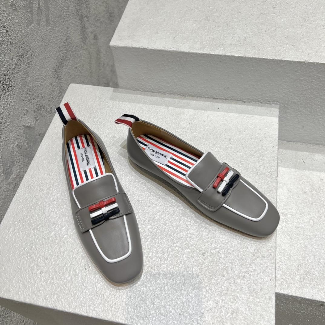 Thom Browne Bow-detail Flat Loafers - PerfectKickZ