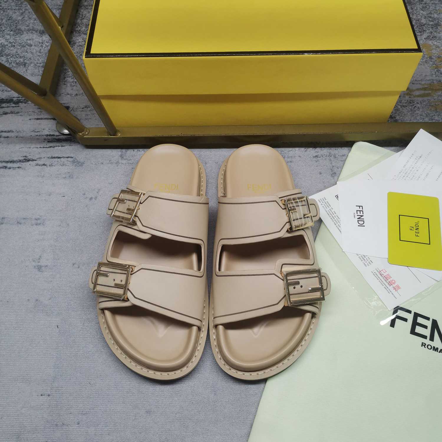 Fendi Feel Beige Leather Slides - PerfectKickZ