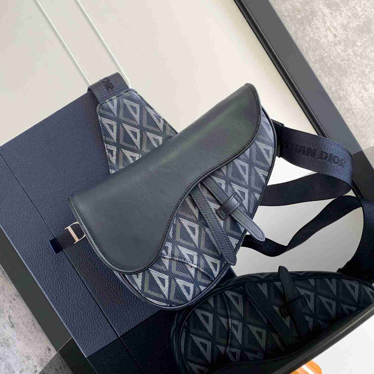 Dior Saddle Bag - PerfectKickZ