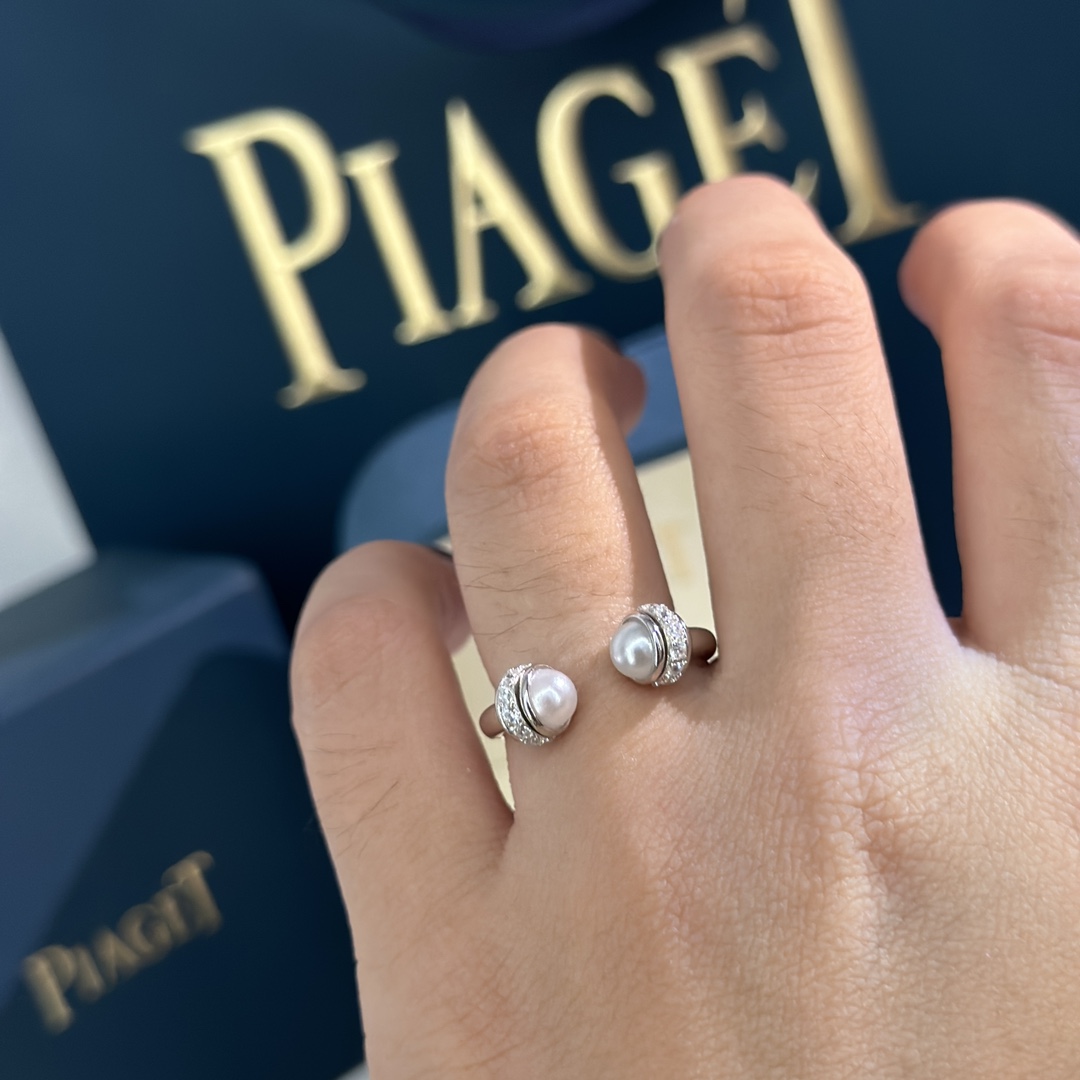 Piaget Possession Open Ring - PerfectKickZ