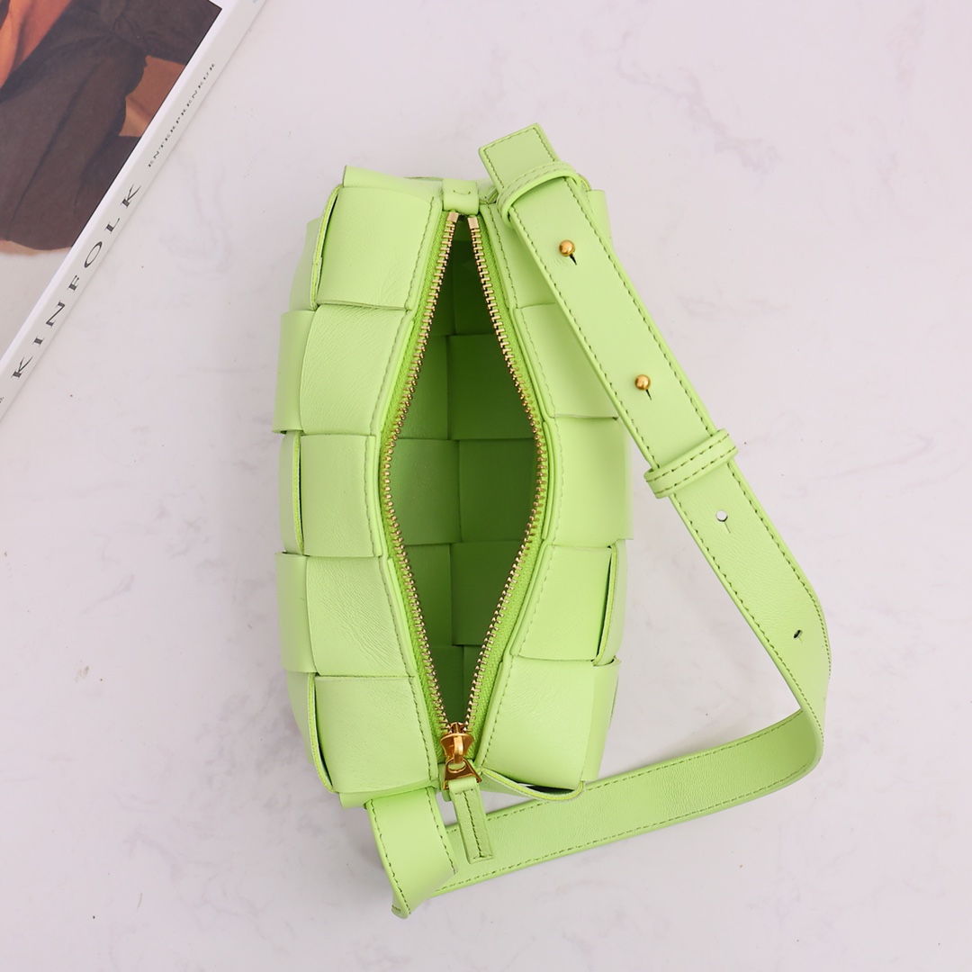 Bottega Veneta Small Brick Cassette - PerfectKickZ