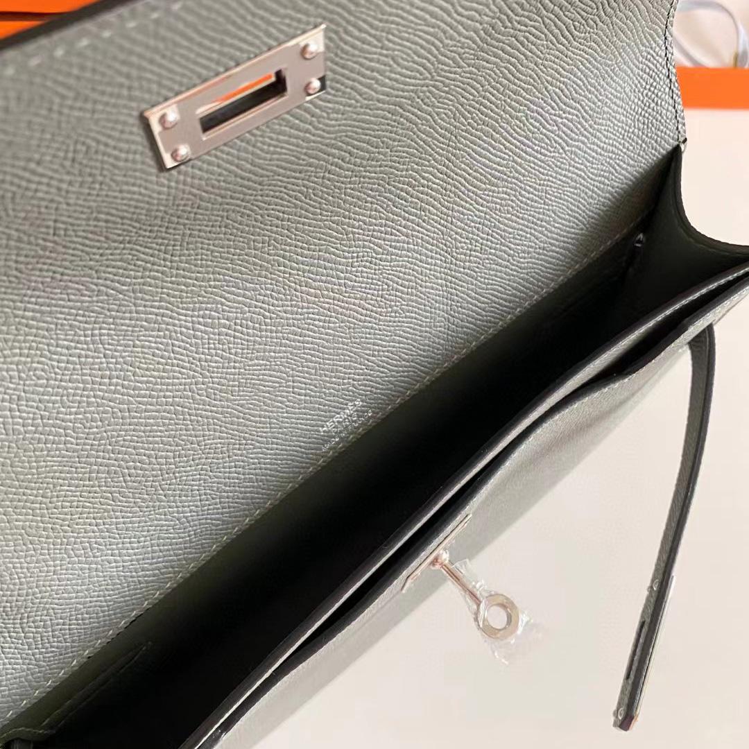 Hermes Kelly Dépêches Leather Bag (25-19-5cm) - 