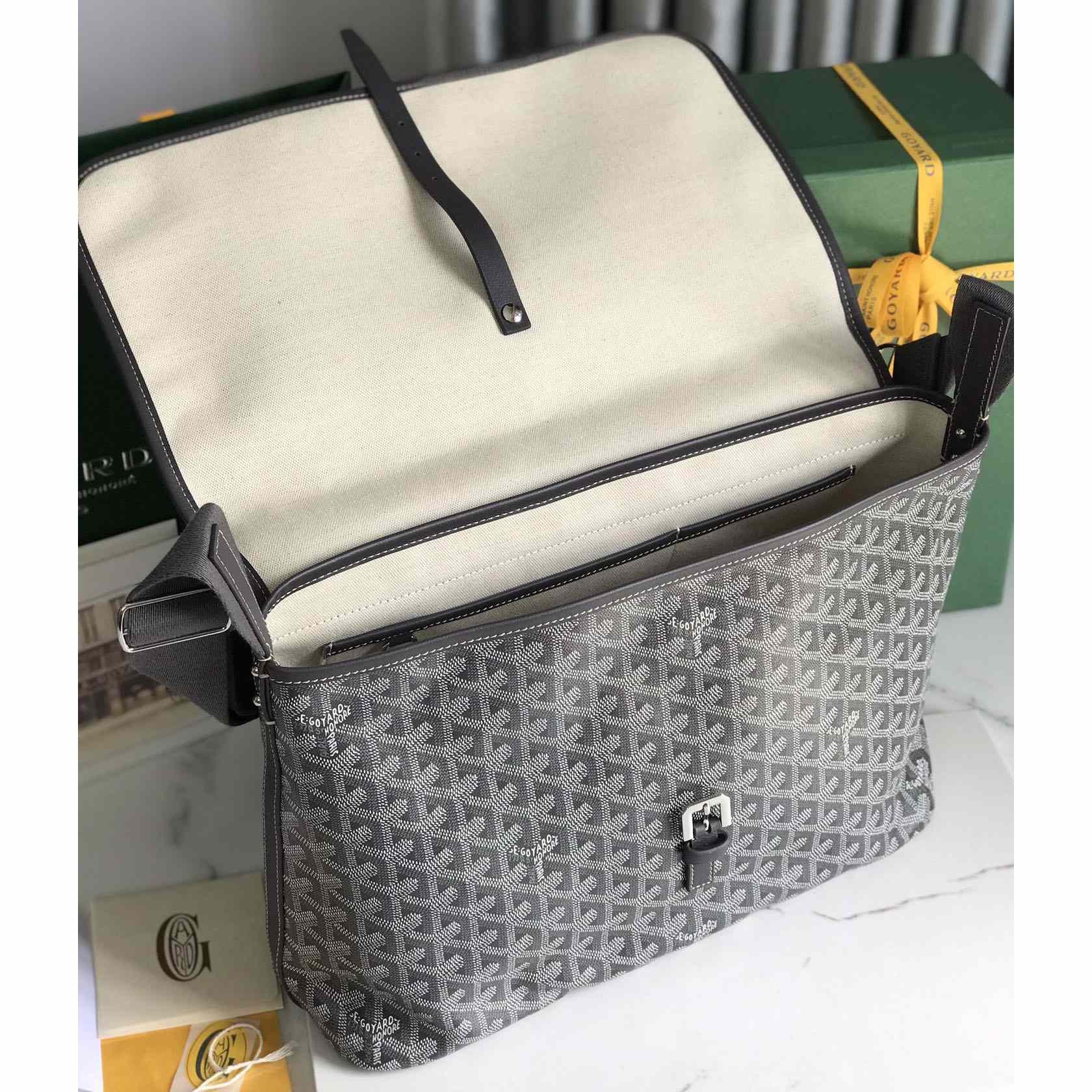 Goyard Capetien Messenger Bag (35×26×7.5cm) - PerfectKickZ