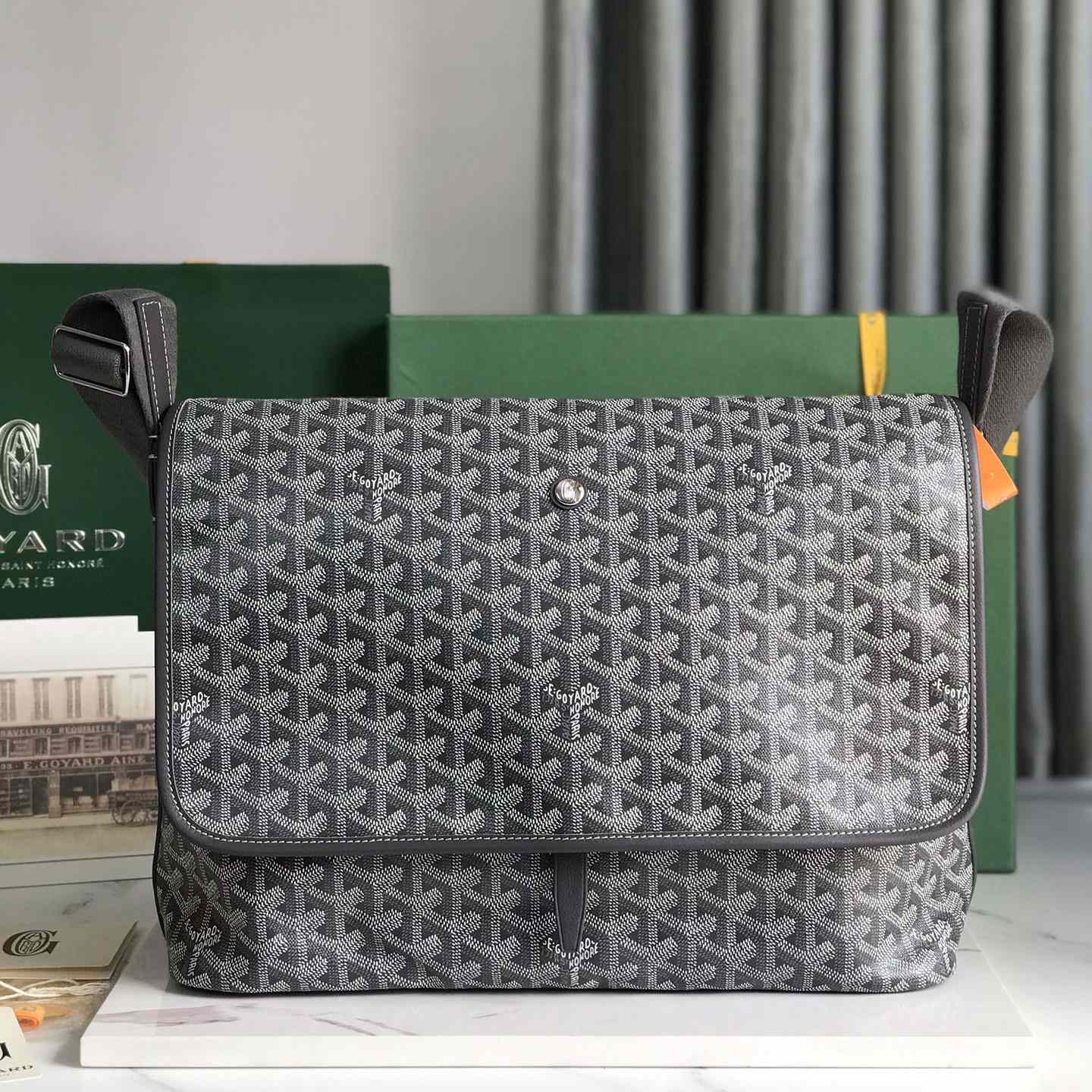 Goyard Capetien Messenger Bag (35×26×7.5cm) - PerfectKickZ