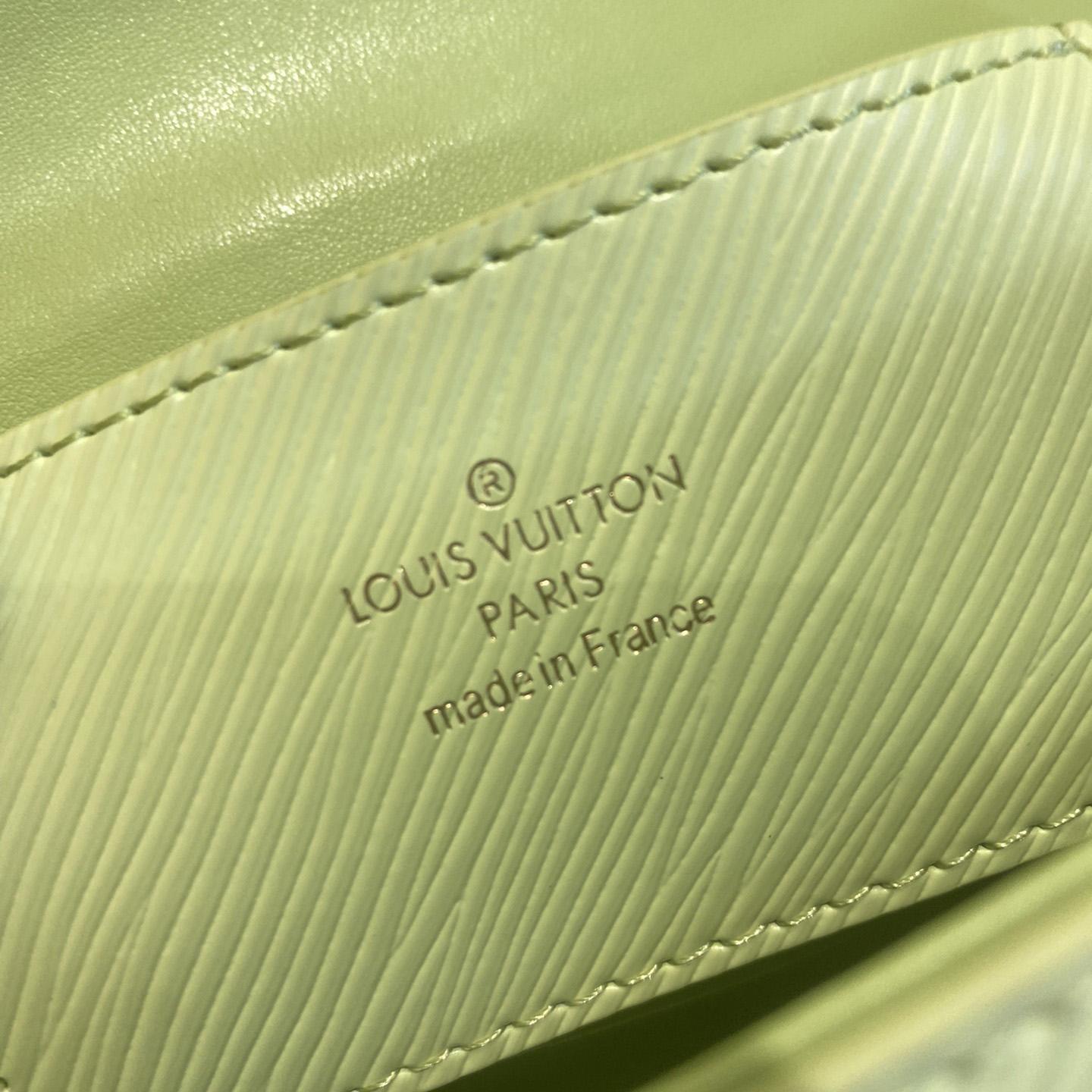 Louis Vuitton Twist PM   M22768 - 