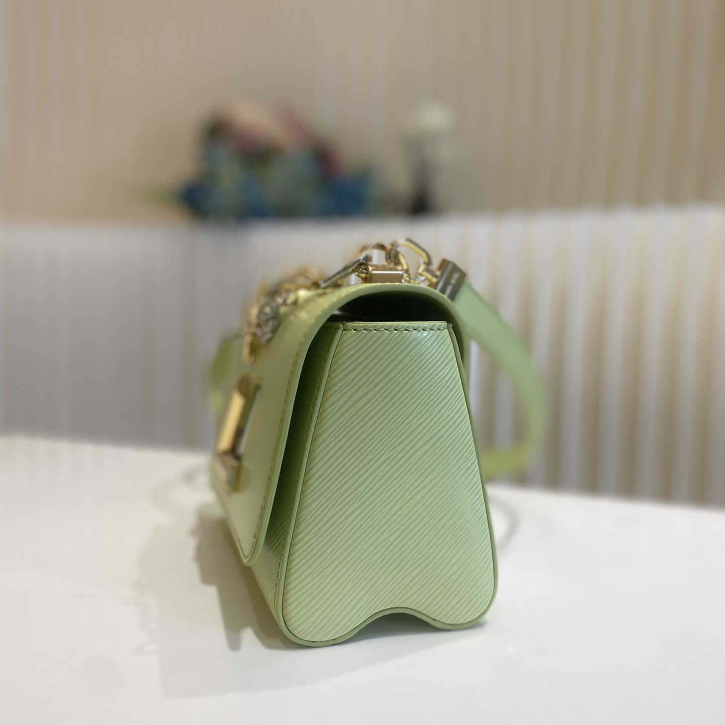 Louis Vuitton Twist PM   M22768 - 