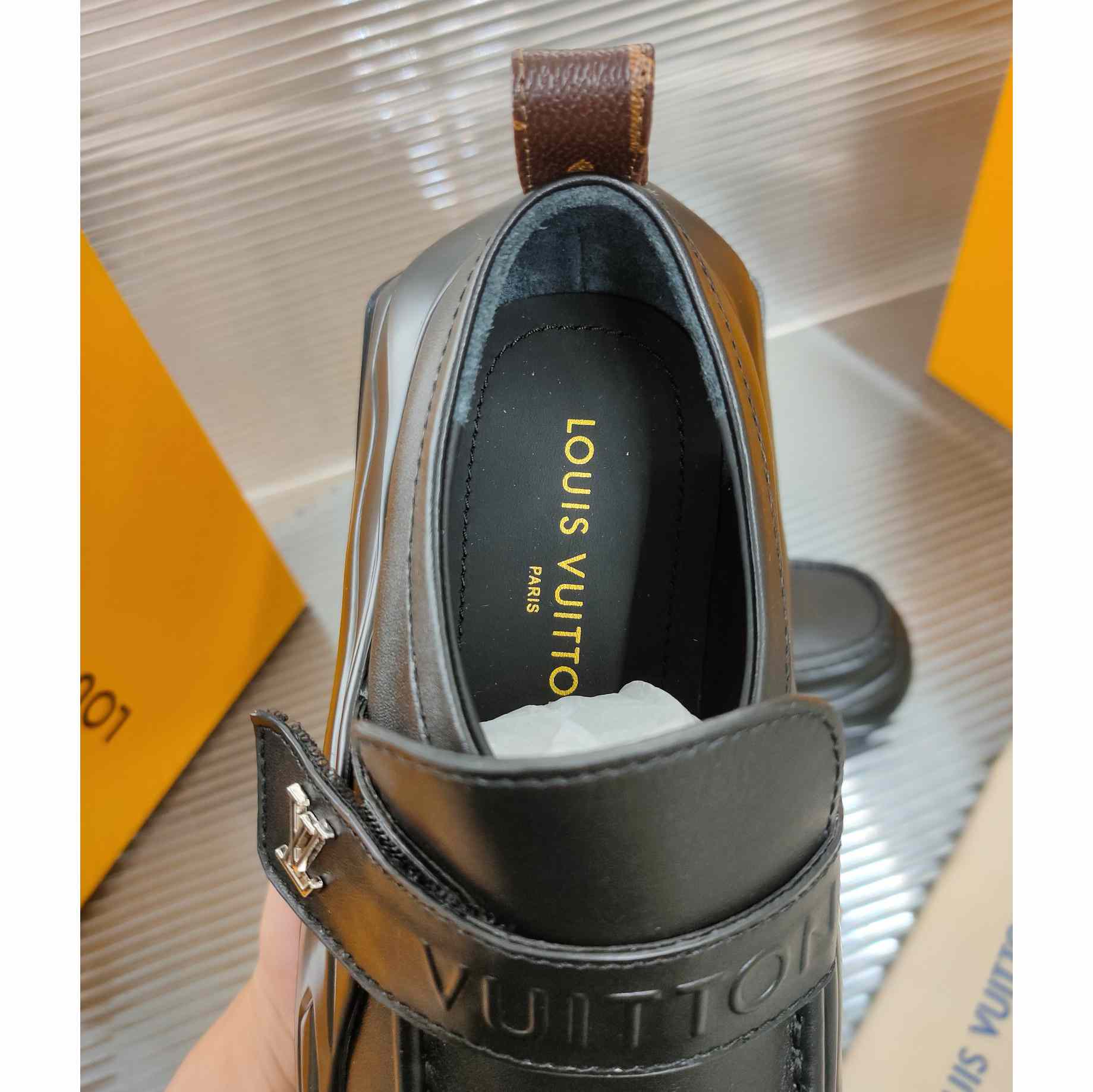 Louis Vuitton LV Archlight 2.0 Platform Loafer  1ABIJQ - 