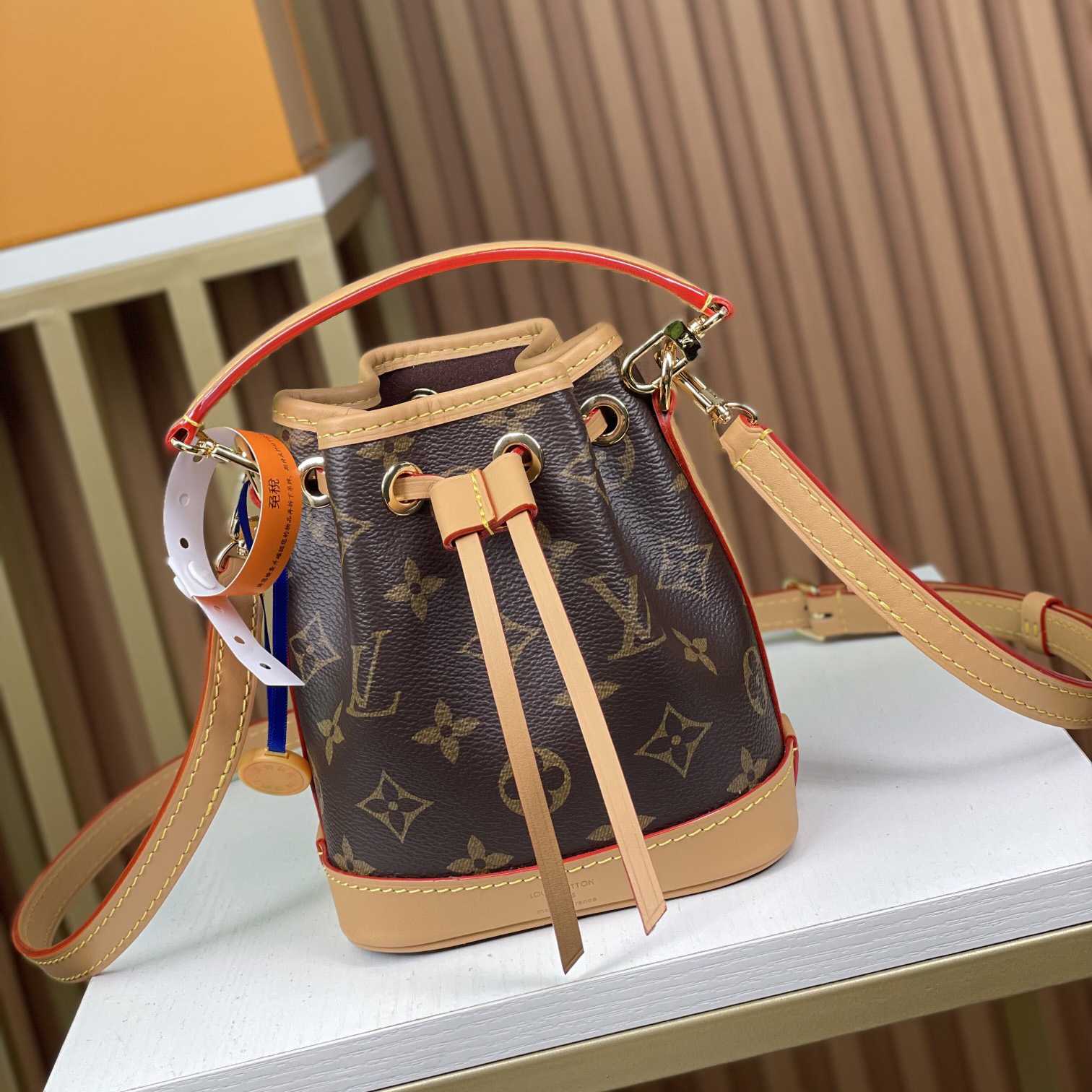 Louis Vuitton Nano Noé   M81266 - 