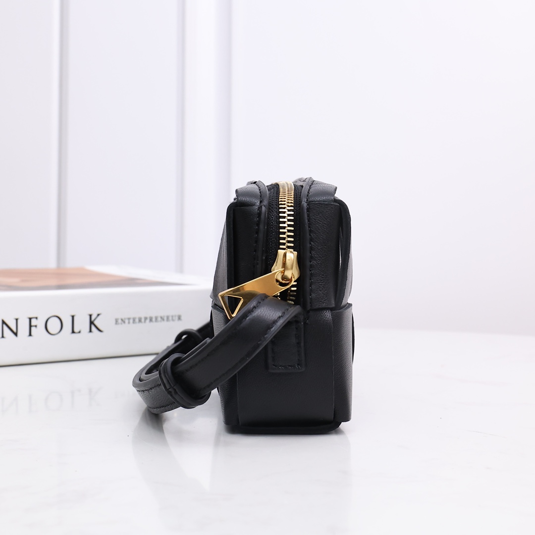 Bottega Veneta Mini Cassette Cross-Body Bag - PerfectKickZ