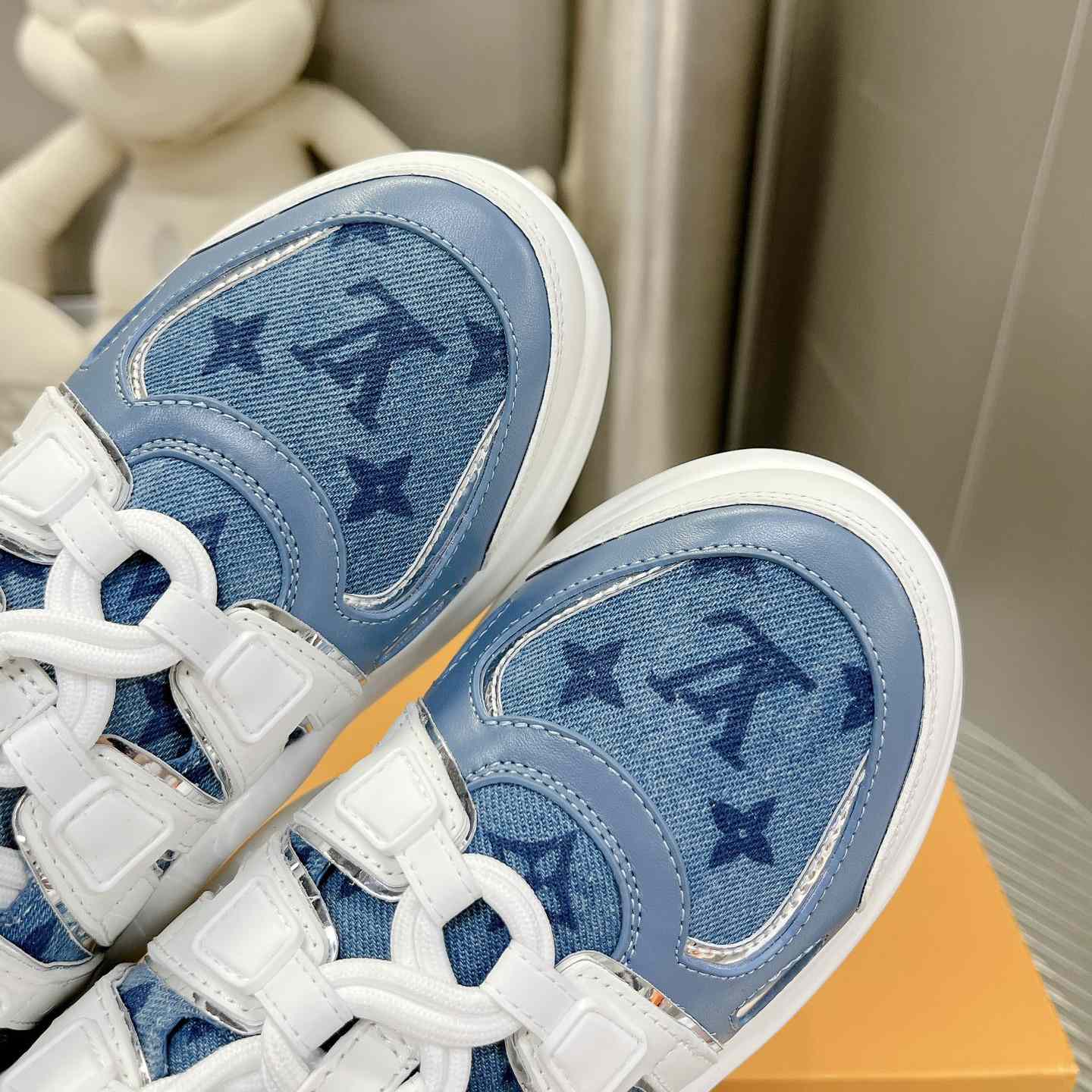 Louis Vuitton LV Archlight Sneaker    - PerfectKickZ