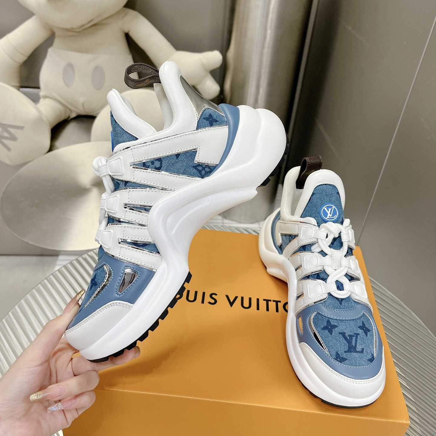 Louis Vuitton LV Archlight Sneaker    - PerfectKickZ