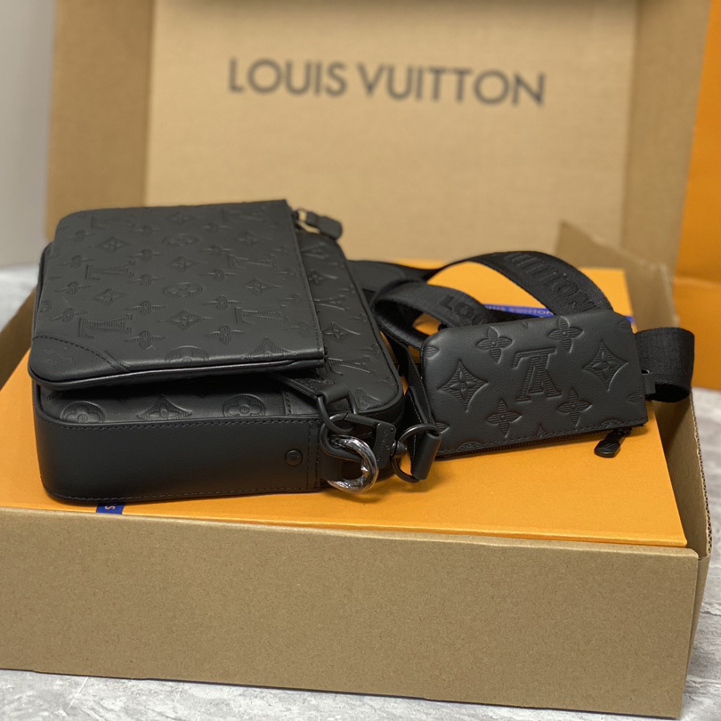 Louis Vuitton Trio Messenger   M46602 - PerfectKickZ