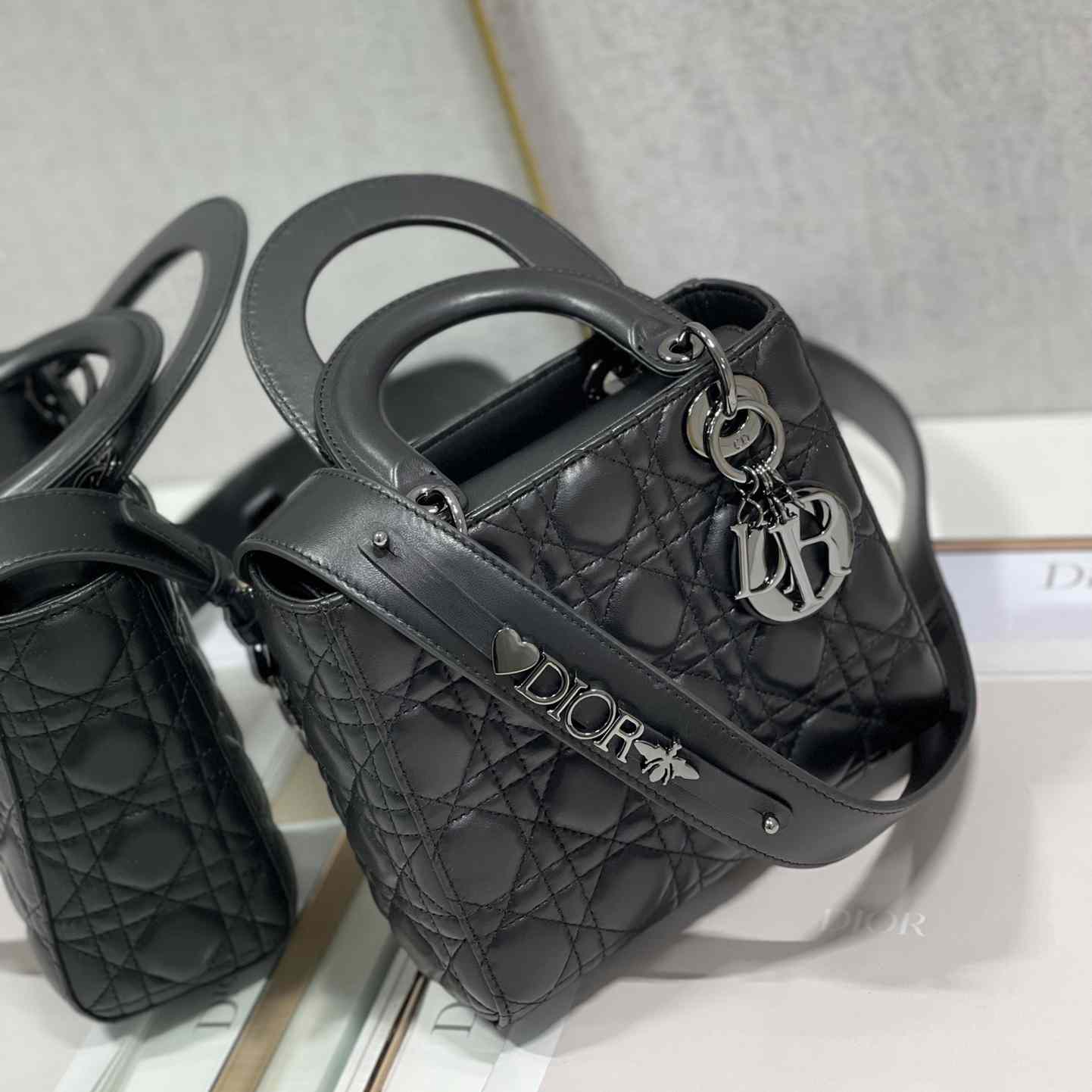 Dior Lady Dior Bag   20cm - PerfectKickZ