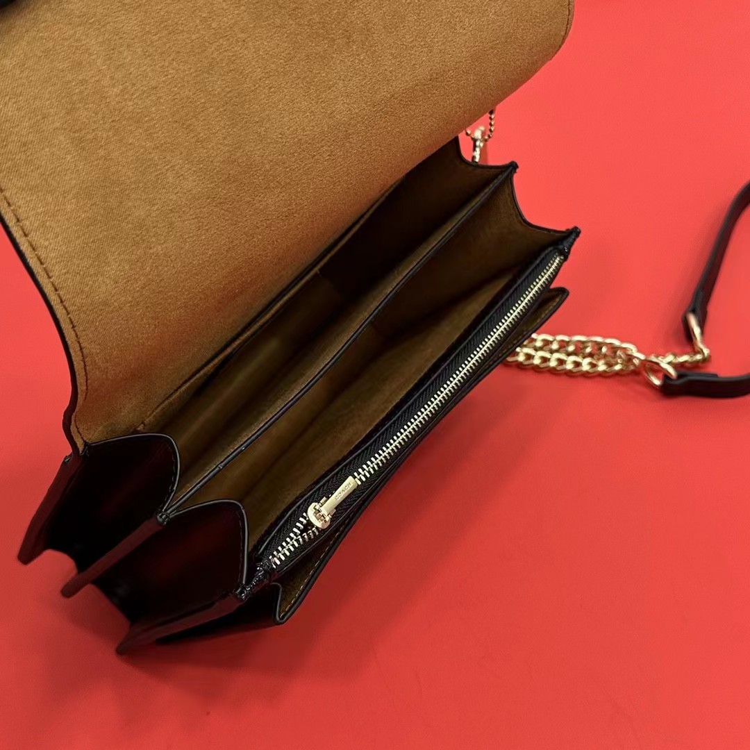Coach Klare Crossbody In Signature Leather (22-16-5cm) - PerfectKickZ