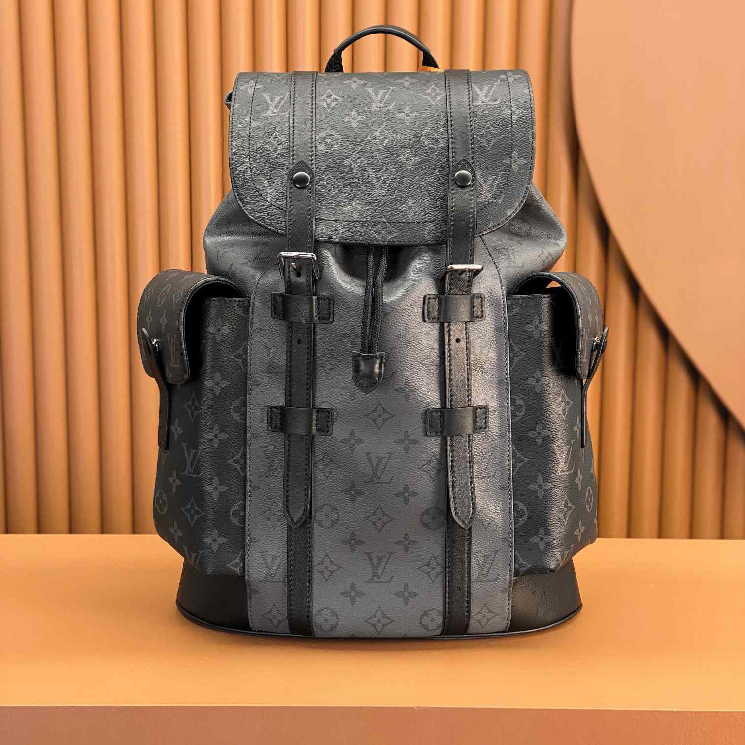 Louis Vuitton Christopher MM (38x44x21cm)     M45419 - PerfectKickZ