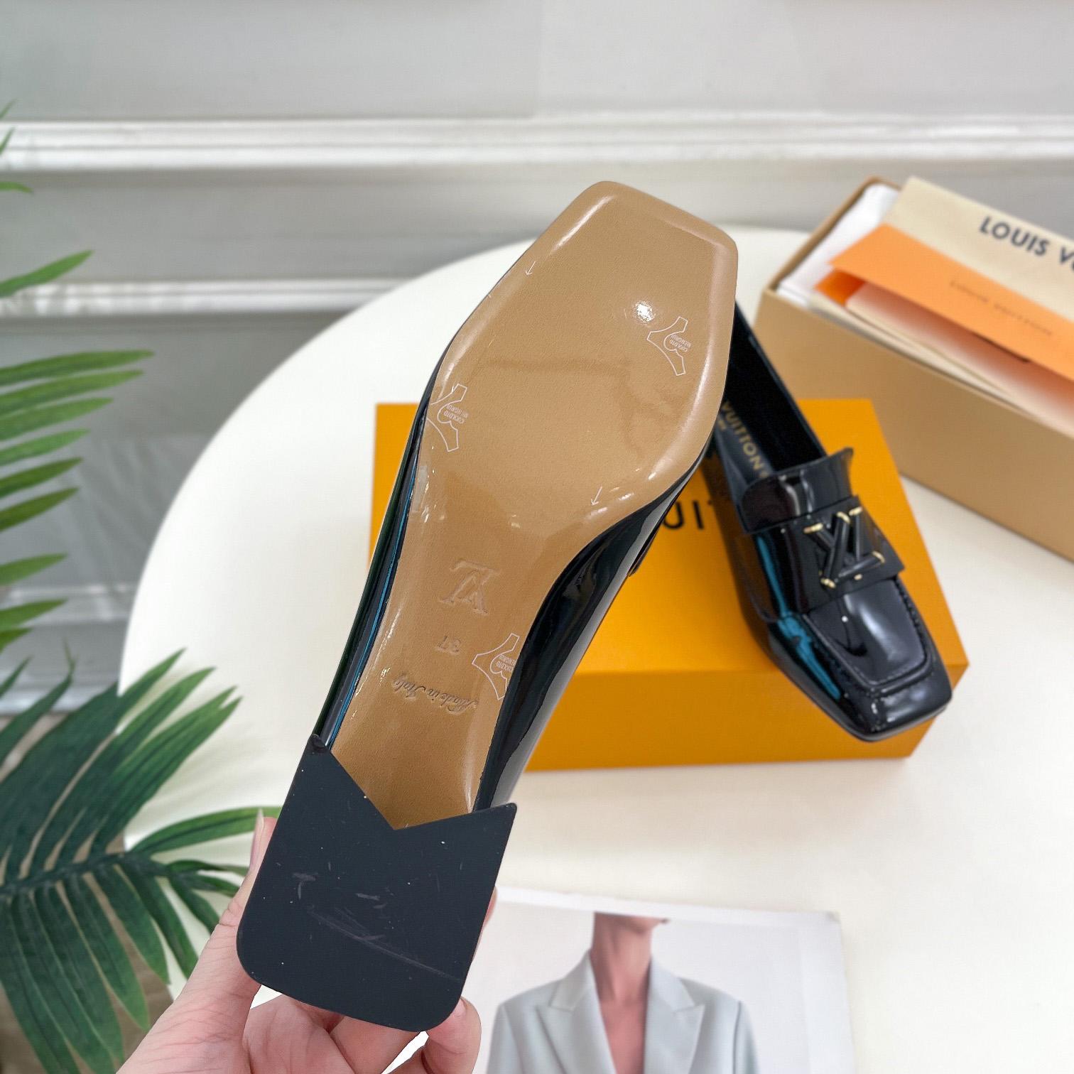 Louis Vuitton Shake Loafer   1ABTL2 - PerfectKickZ