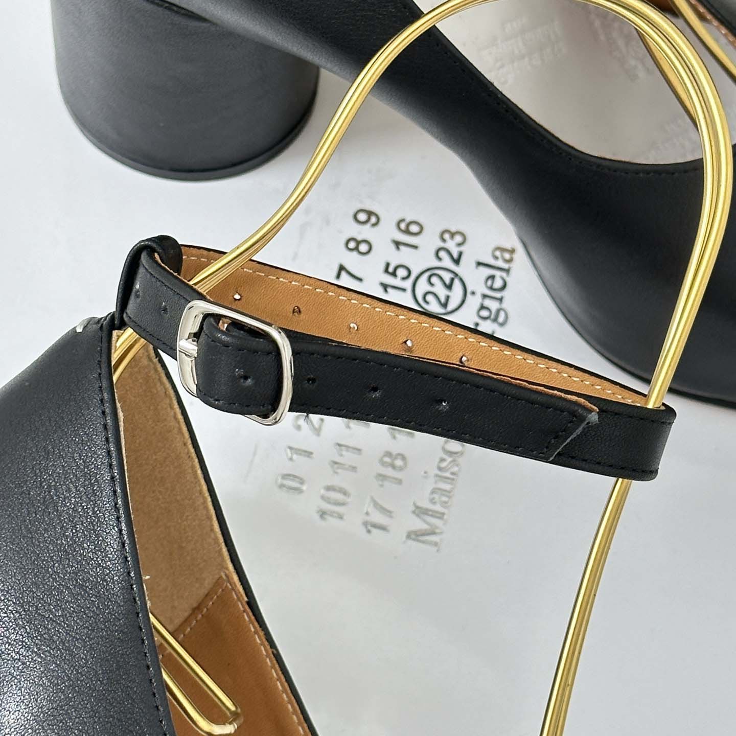 Maison Margiela Tabi Ankle-strap Pumps - PerfectKickZ
