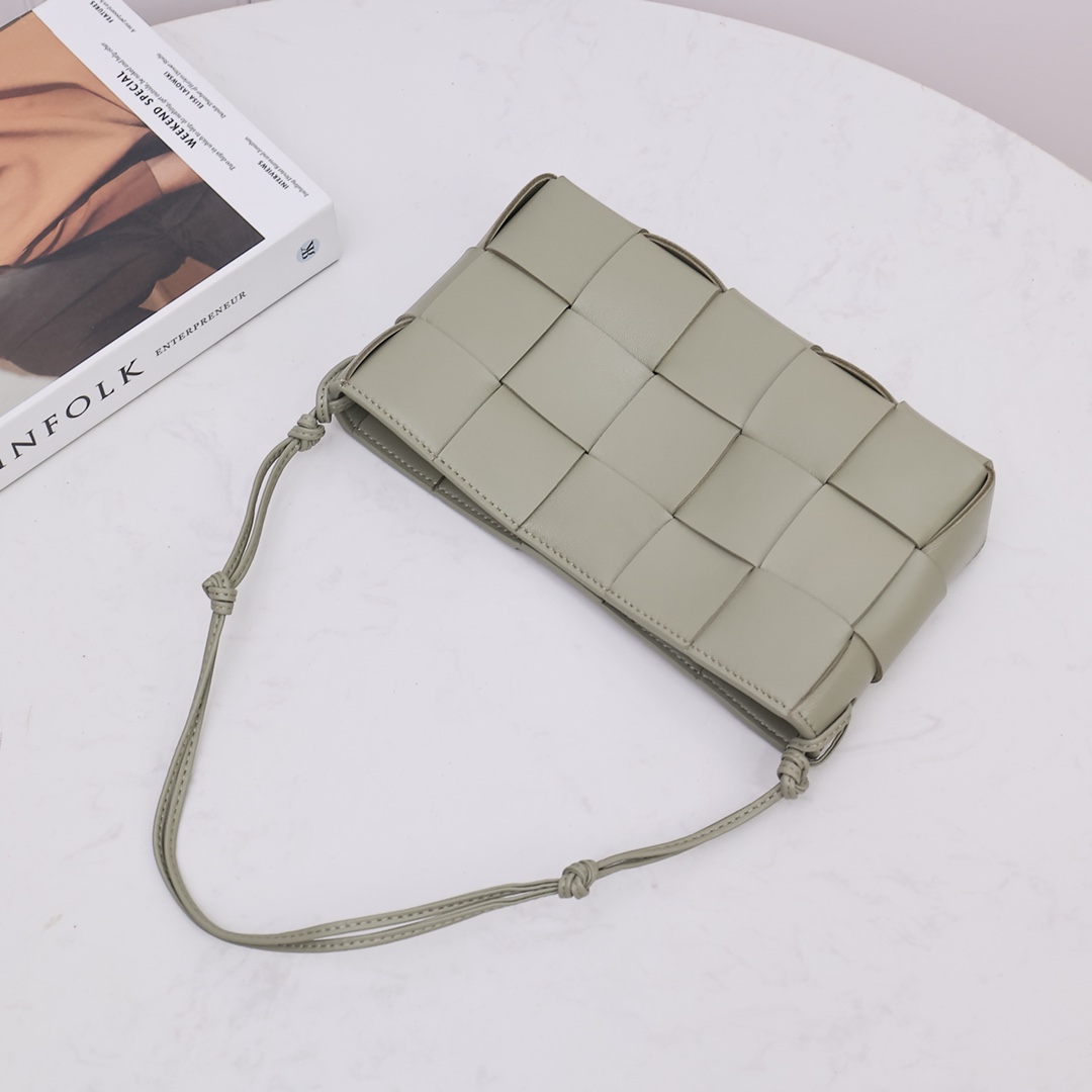 Bottega Veneta Cassette Pouch On Strap - PerfectKickZ