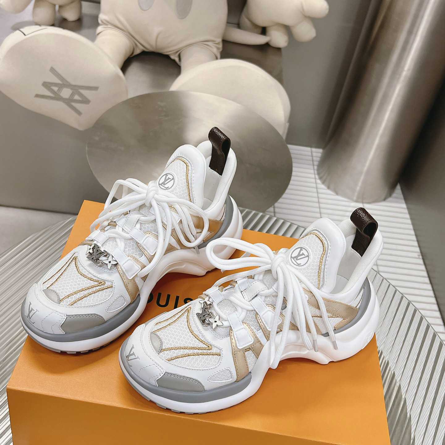 Louis Vuitton LV Archlight Sneaker      1AAVXW - PerfectKickZ