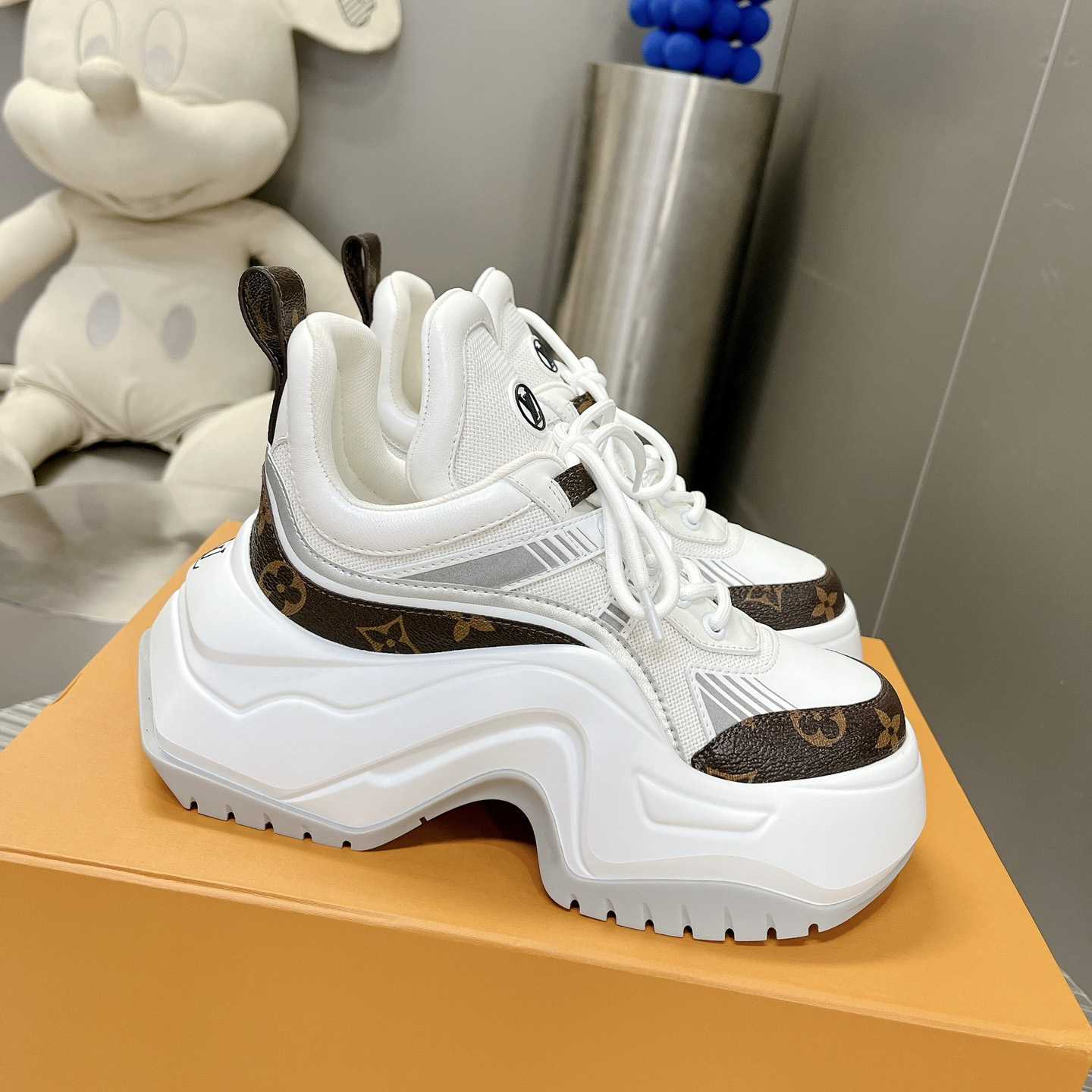 Louis Vuitton LV Archlight 2.0 Platform Sneaker    1ABIHJ - PerfectKickZ