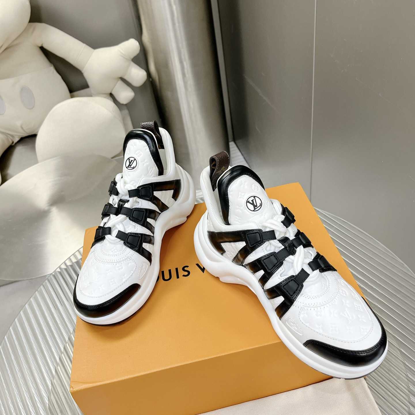 Louis Vuitton LV Archlight Sneaker    - PerfectKickZ