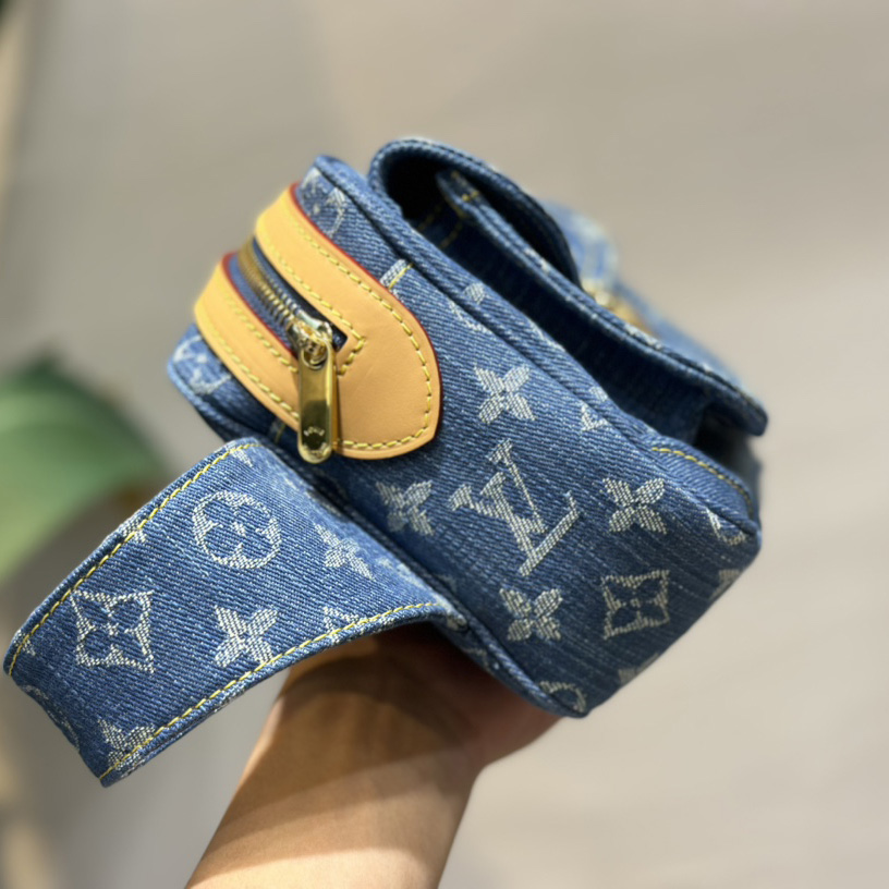 Louis Vuitton Blue Monogram Denim Bumbag   M95347 - PerfectKickZ