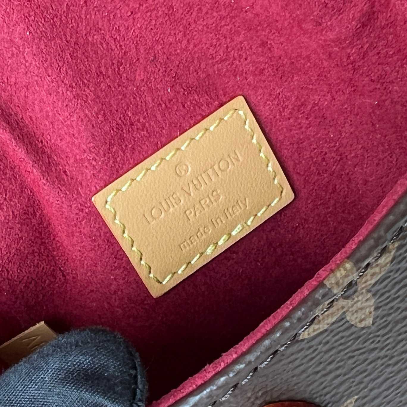 Louis Vuitton Micro Chantilly(12.5 x 13 x 4cm)   M46643 - PerfectKickZ