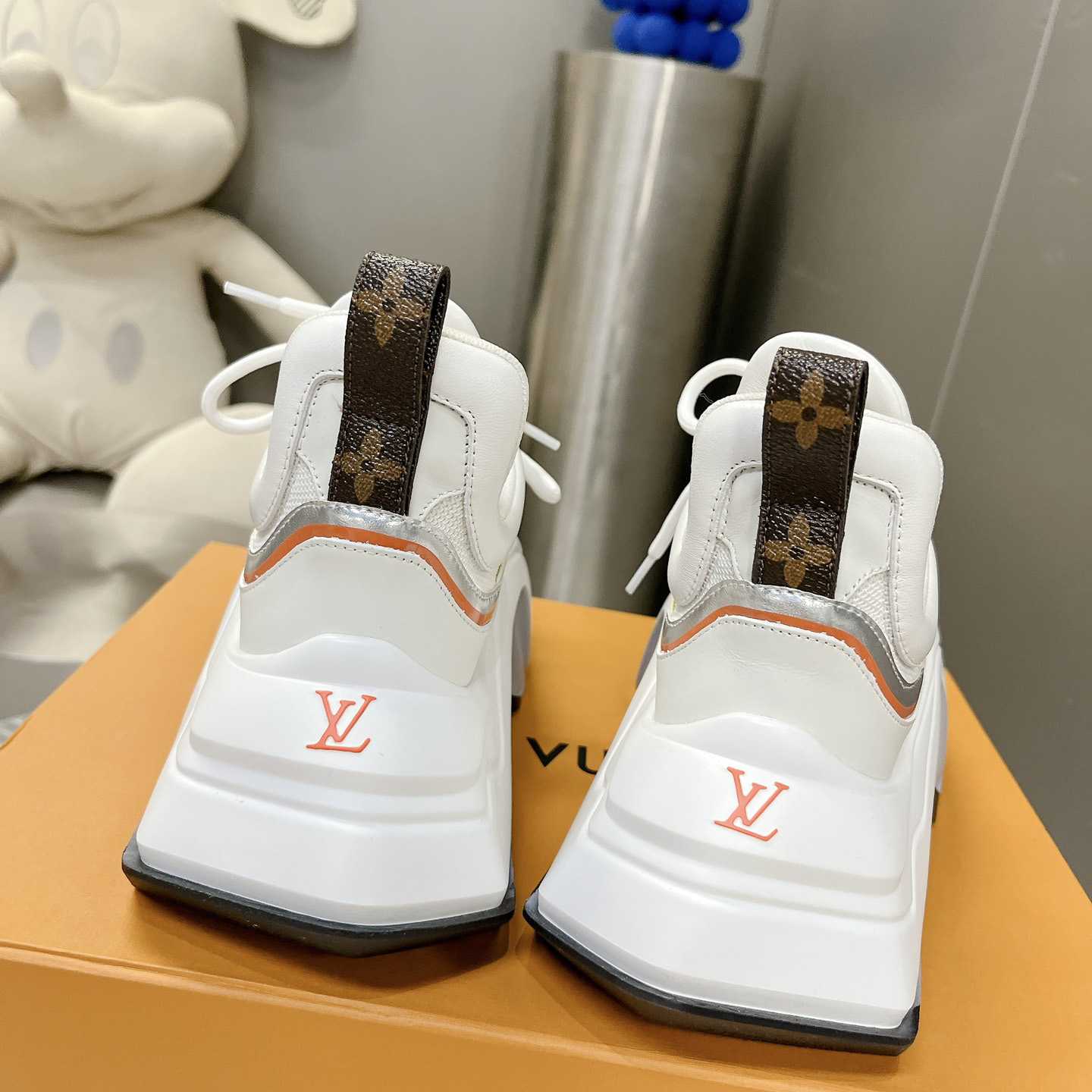 Louis Vuitton LV Archlight 2.0 Platform Sneaker    1ABHZZ - PerfectKickZ