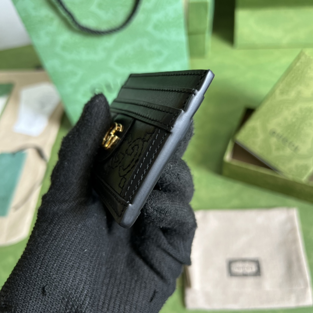 Gucci GG Matelasse Card Case - 