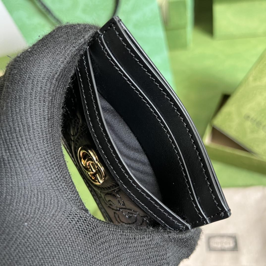 Gucci GG Matelasse Card Case - 