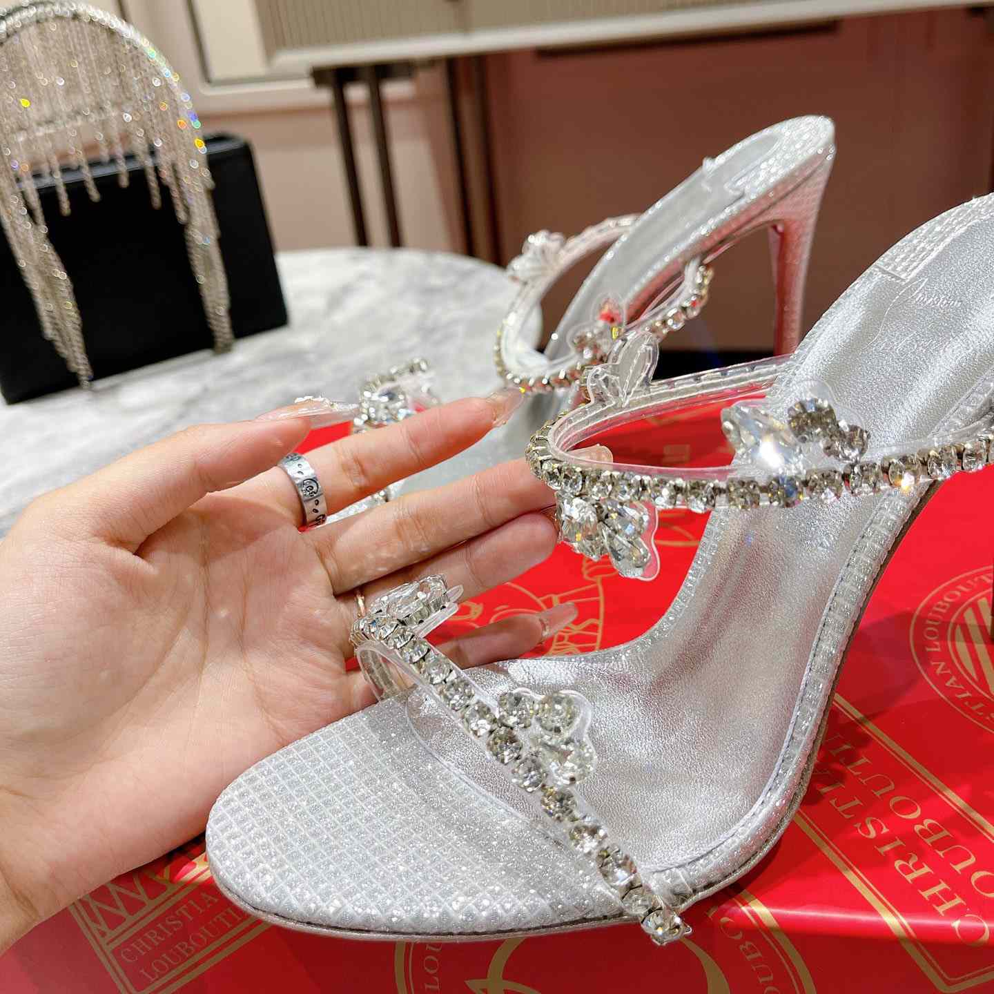 Christian Louboutin Just Queen - PerfectKickZ