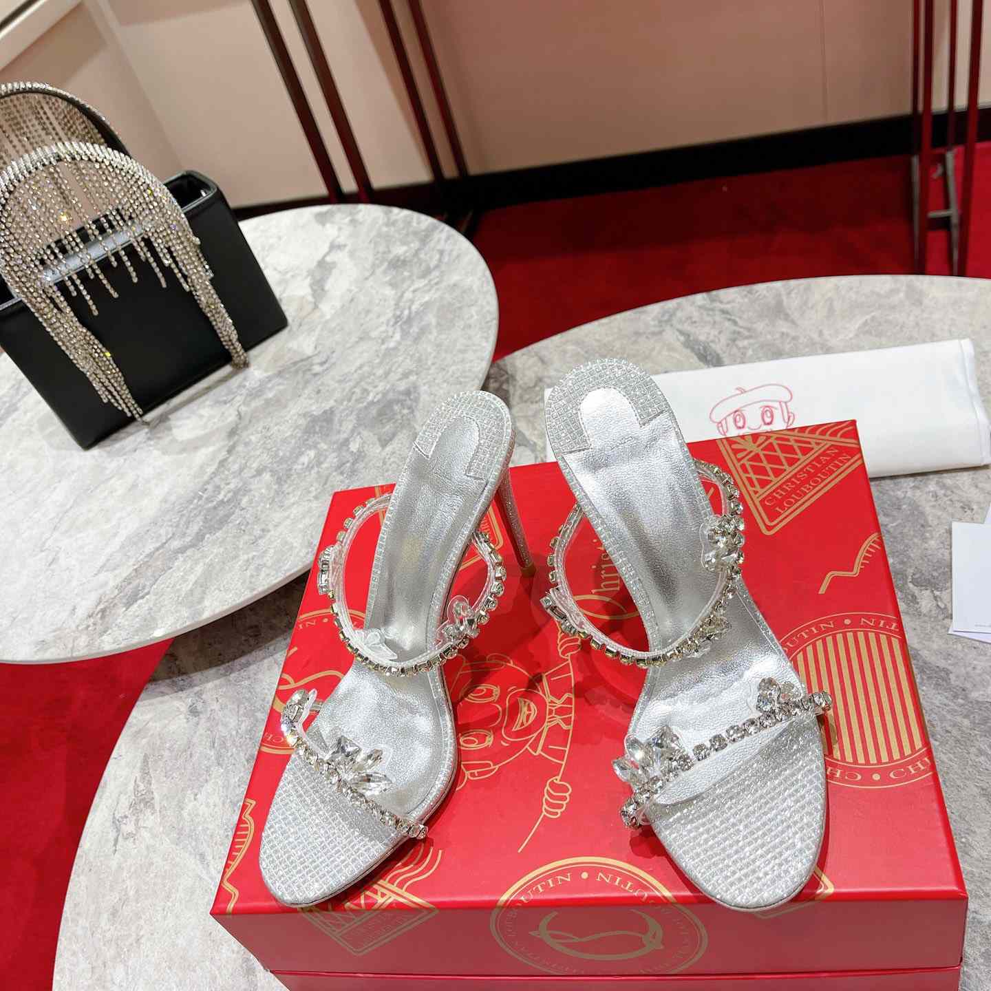 Christian Louboutin Just Queen - PerfectKickZ