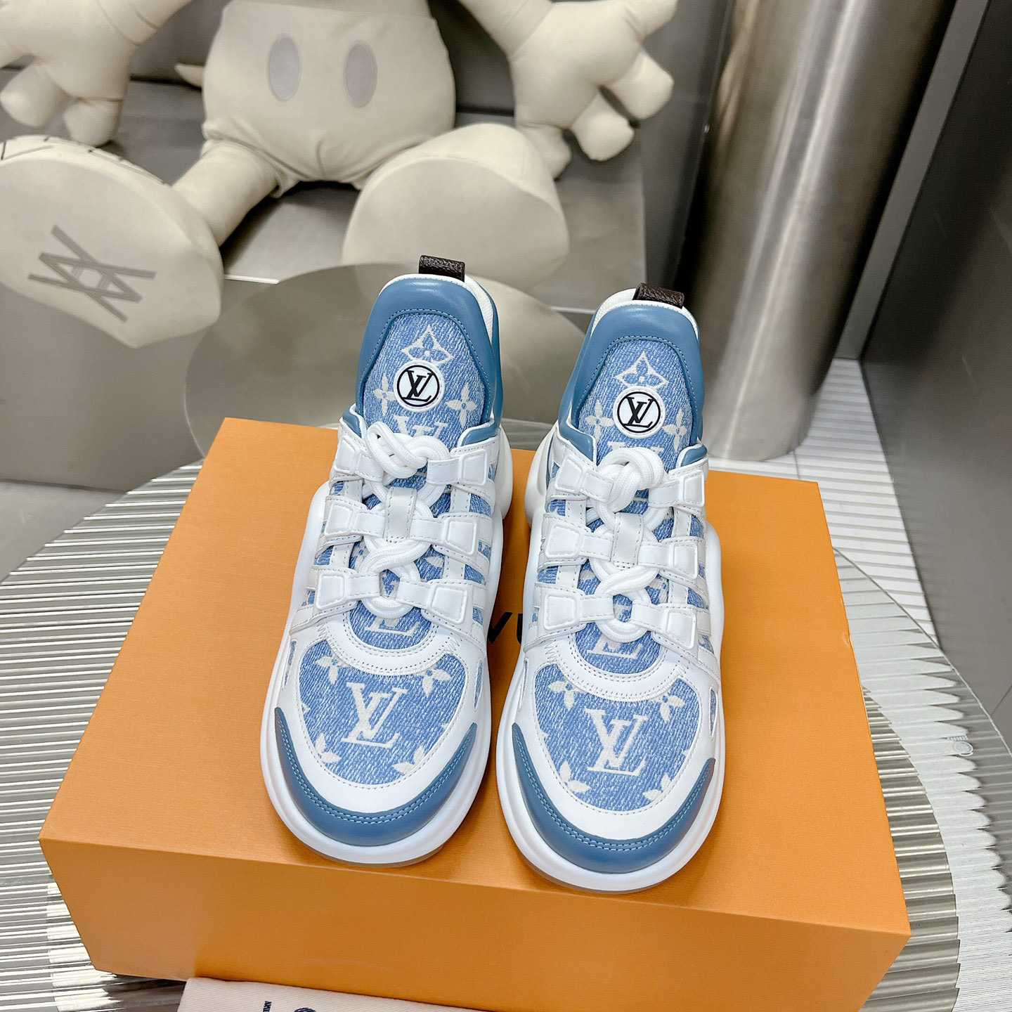 Louis Vuitton LV Archlight Sneaker     1AB30T - PerfectKickZ