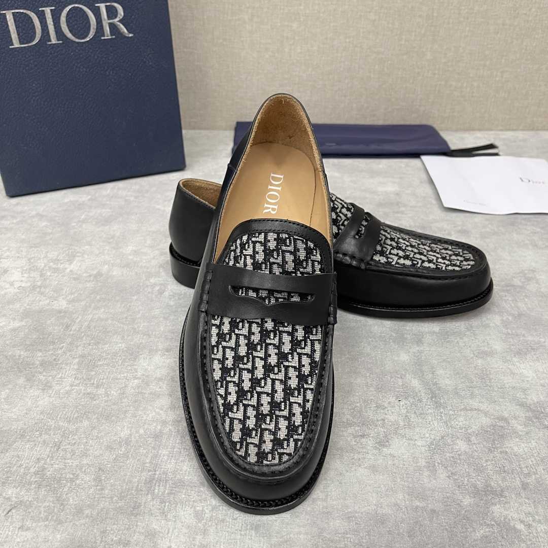 Dior Explorer Loafer - PerfectKickZ