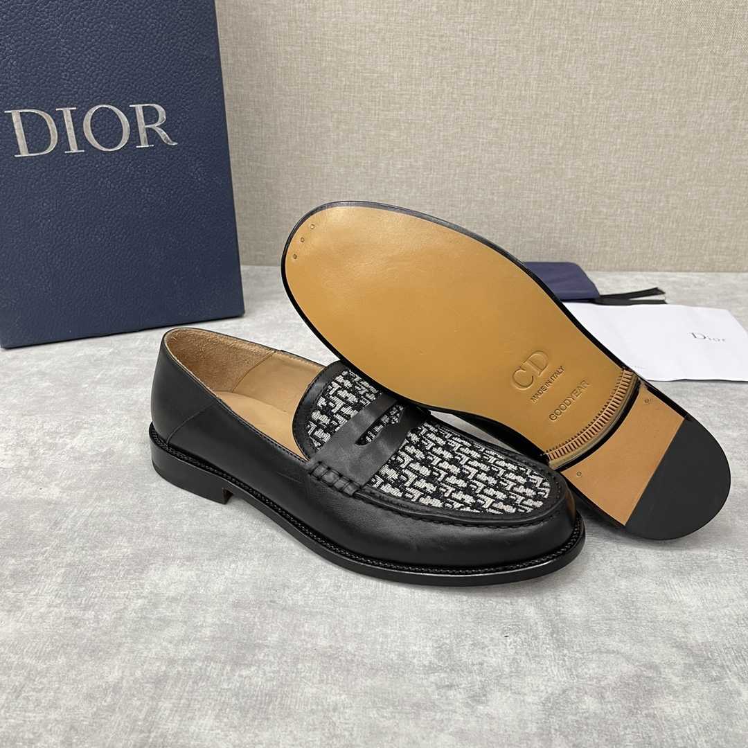 Dior Explorer Loafer - PerfectKickZ