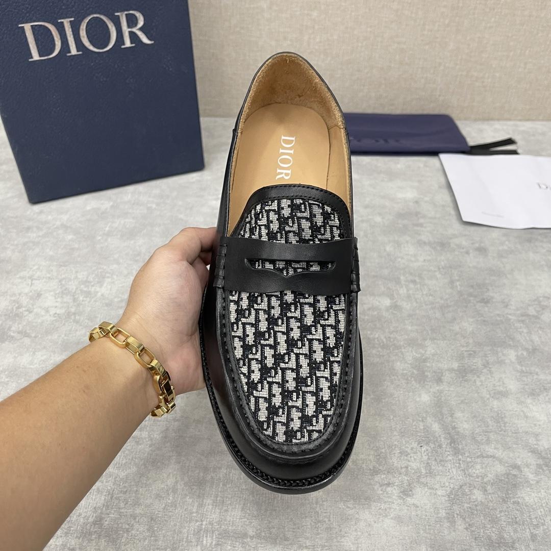Dior Explorer Loafer - PerfectKickZ
