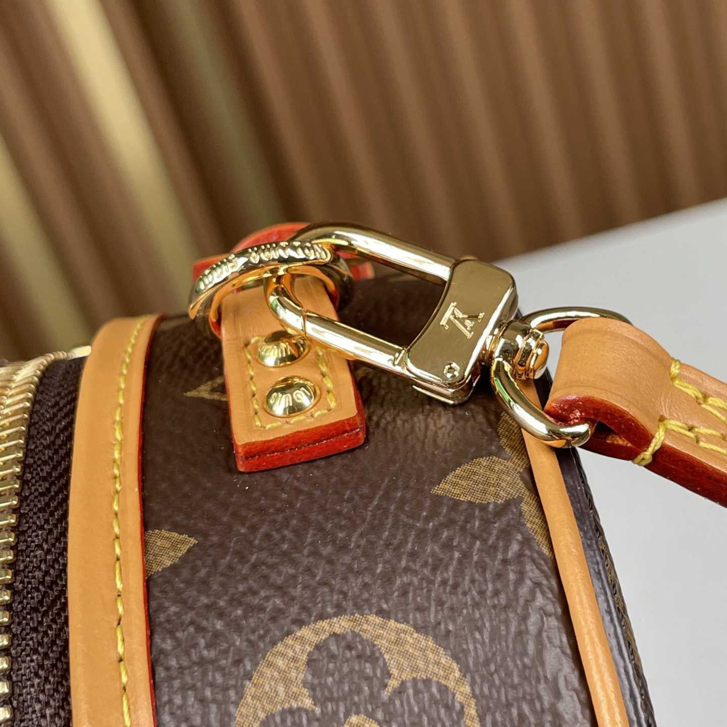 Louis Vuitton Mini Boite Chapeau      M44699 - PerfectKickZ