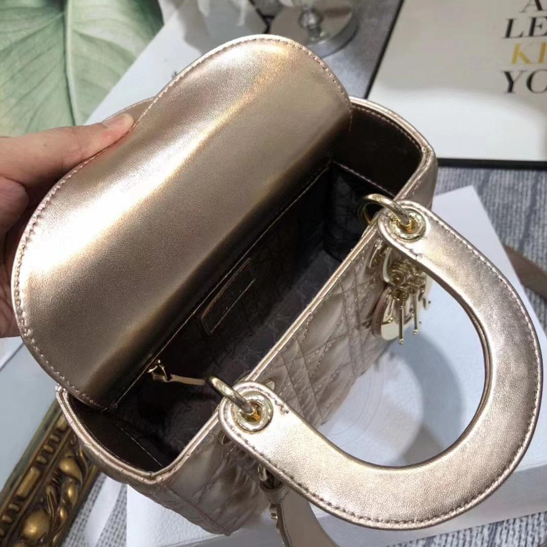 Dior Lady D-Joy Bag(20 x 16.5 x 8cm) - PerfectKickZ