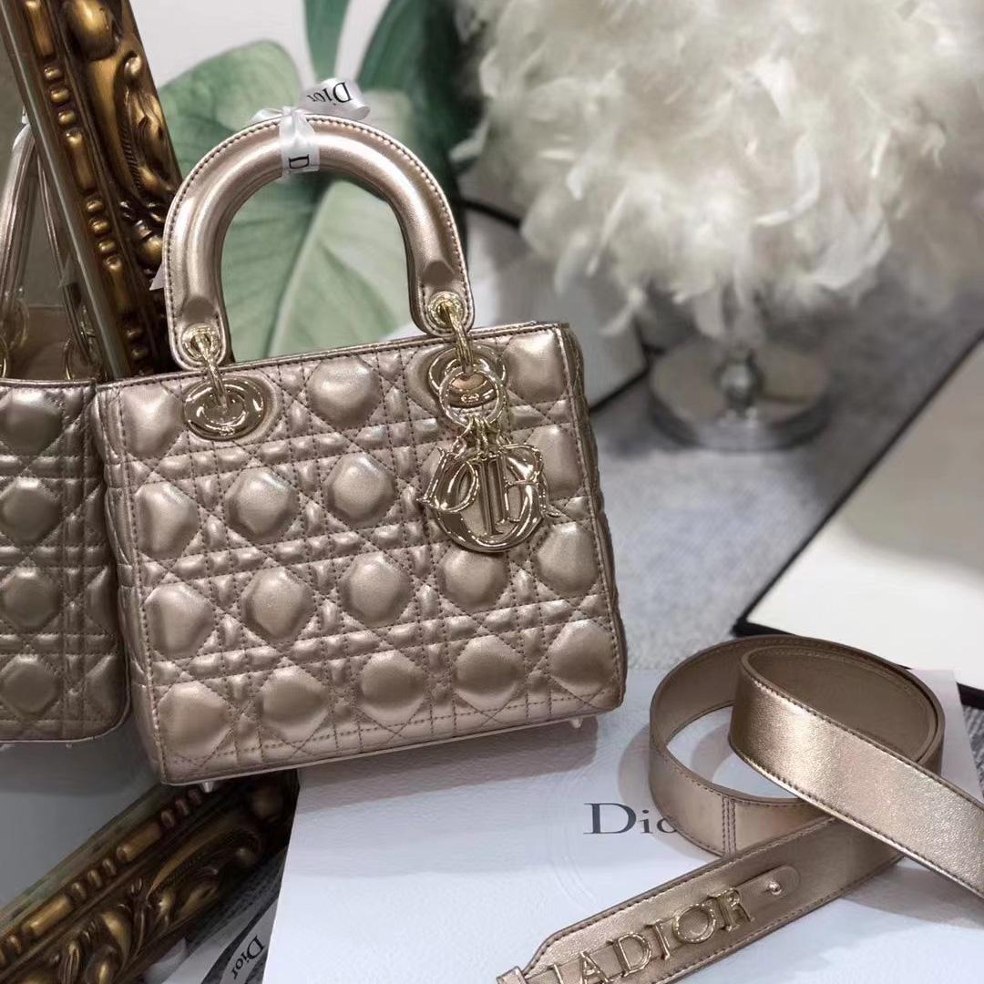 Dior Lady D-Joy Bag(20 x 16.5 x 8cm) - PerfectKickZ
