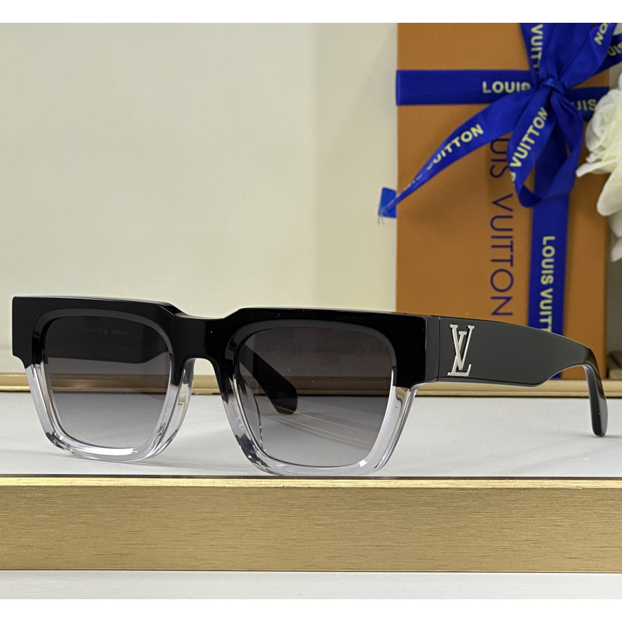 Louis Vuitton LV Sunset Square Sunglasses   Z1955W - PerfectKickZ