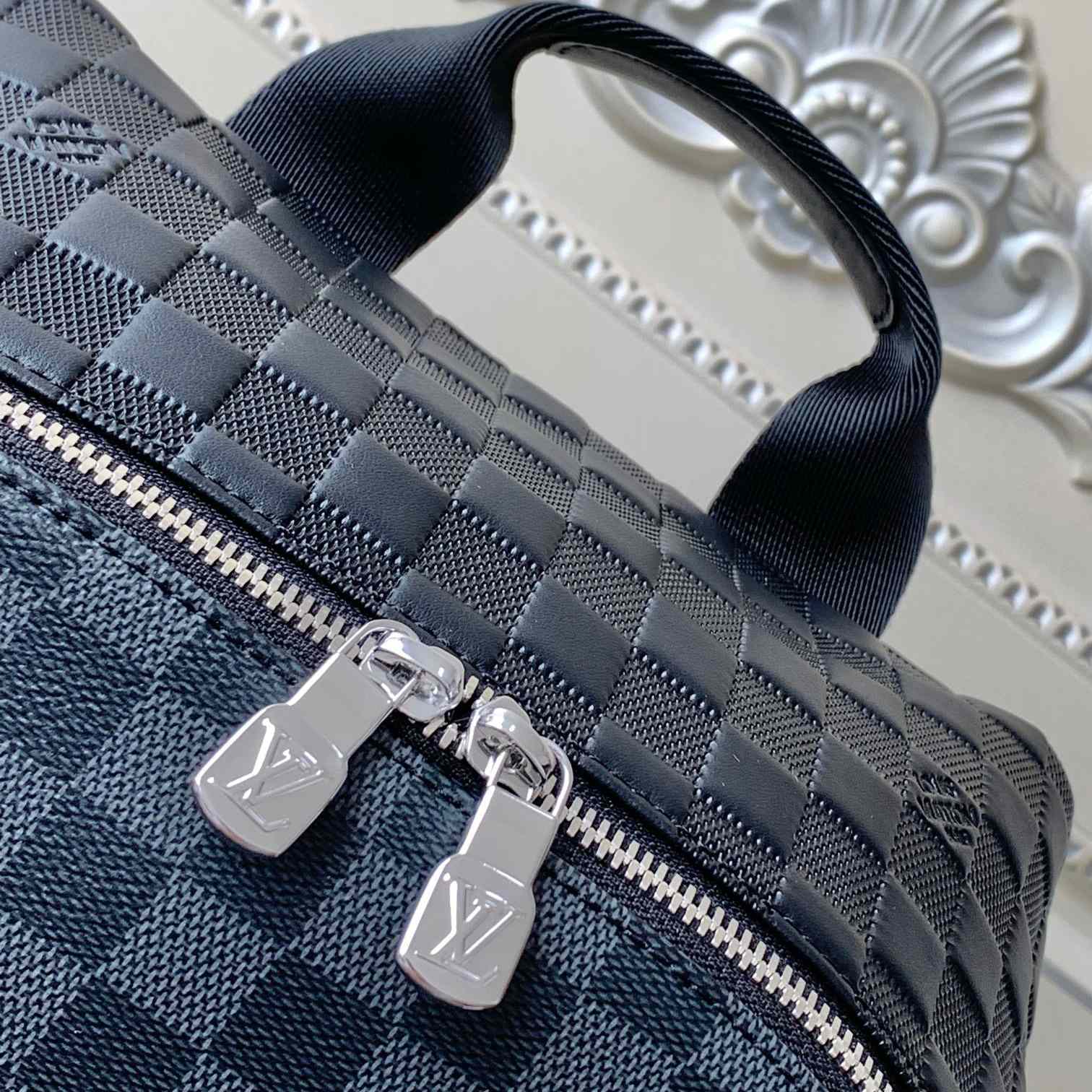 Louis Vuitton Discovery Backpack PM    N40436 - PerfectKickZ