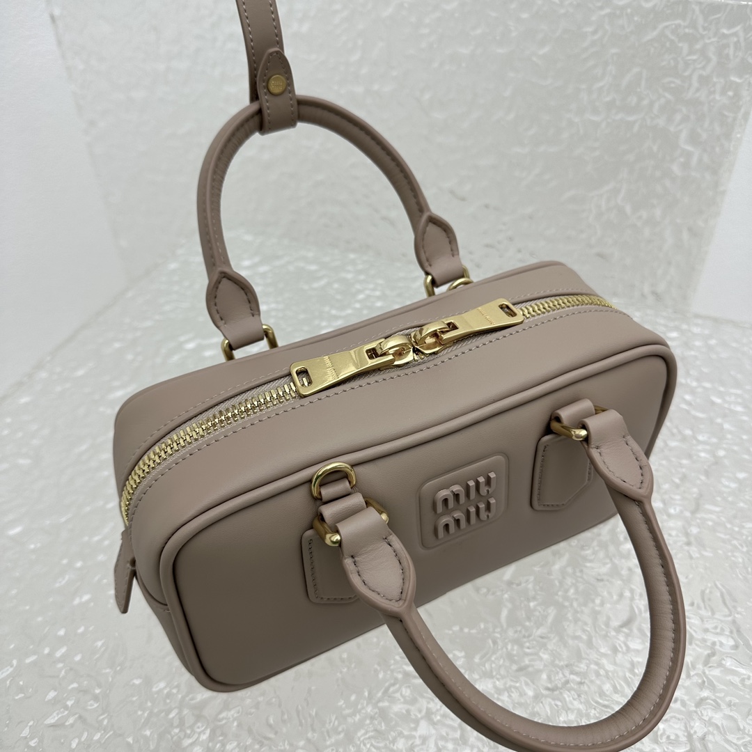 Miu Miu Arcadie Leather Bag - PerfectKickZ