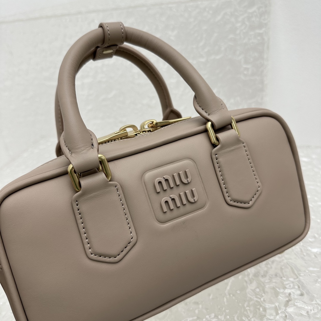 Miu Miu Arcadie Leather Bag - PerfectKickZ
