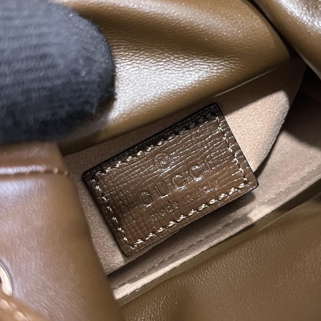 Gucci GG Mini Bucket Bag With Interlocking G - PerfectKickZ