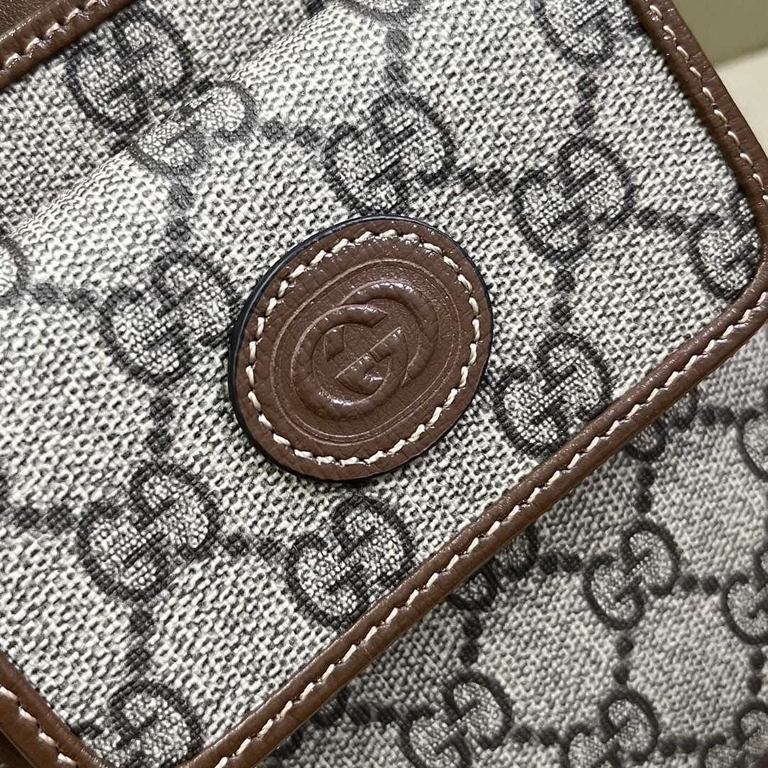 Gucci GG Mini Bucket Bag With Interlocking G - PerfectKickZ