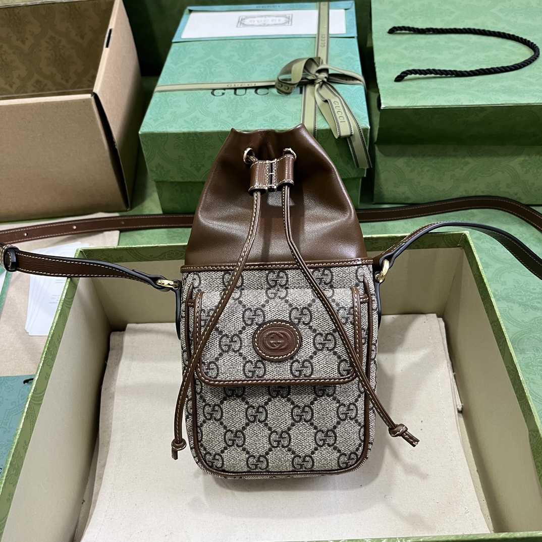 Gucci GG Mini Bucket Bag With Interlocking G - PerfectKickZ