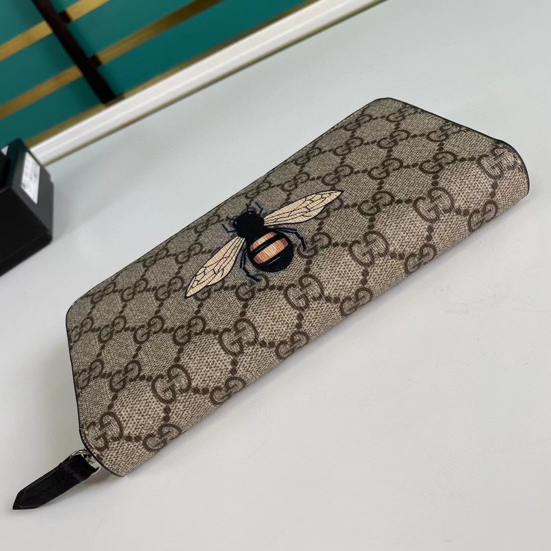 Gucci Bee Print GG Supreme Zip Around Wallet (19*10.5*2.5cm) - PerfectKickZ