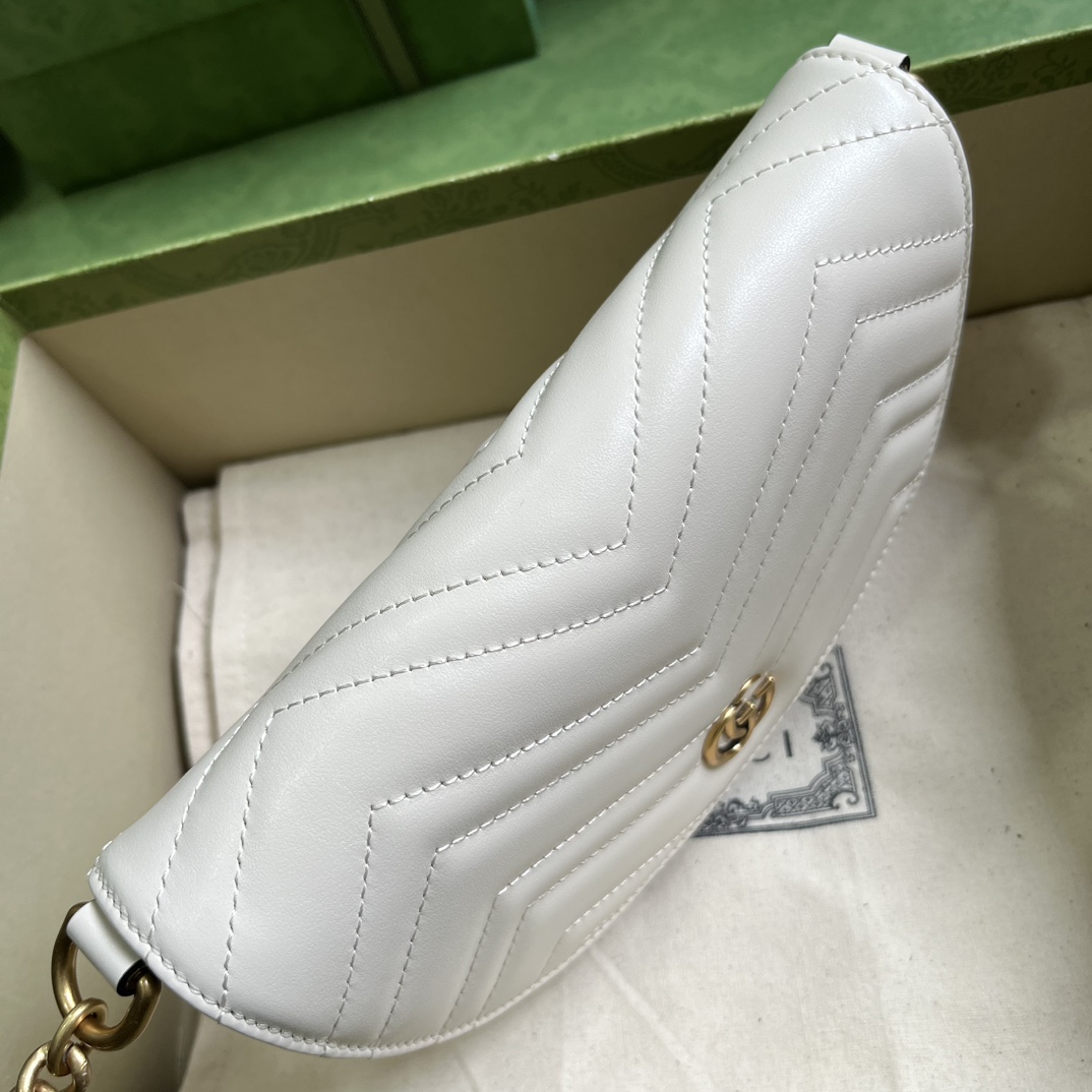 Gucci GG Marmont Matelasse Chain Mini Bag (20x 14.5x 4cm) - PerfectKickZ