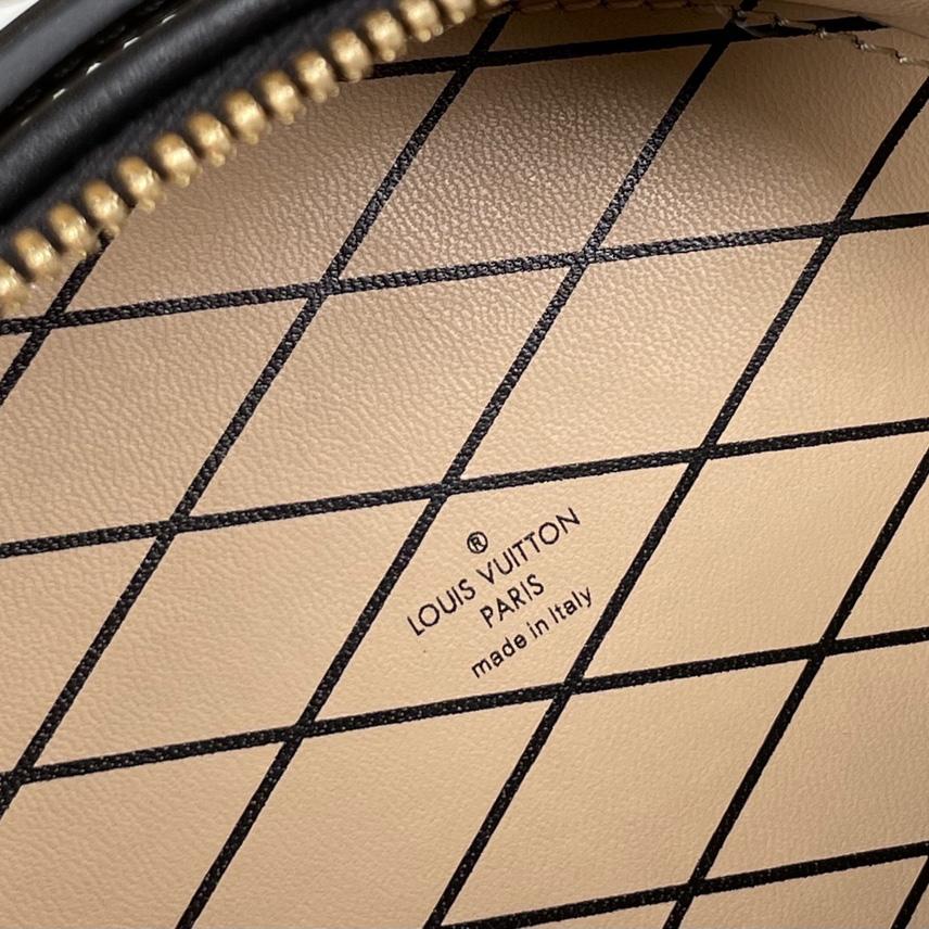 Louis Vuitton Mini Boite Chapeau      M68276 - 